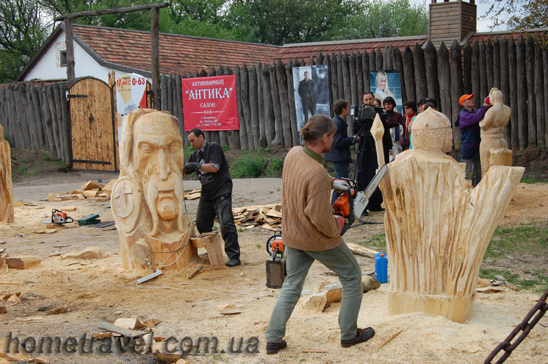 Фестиваль деревянной скульптуры на Хортице